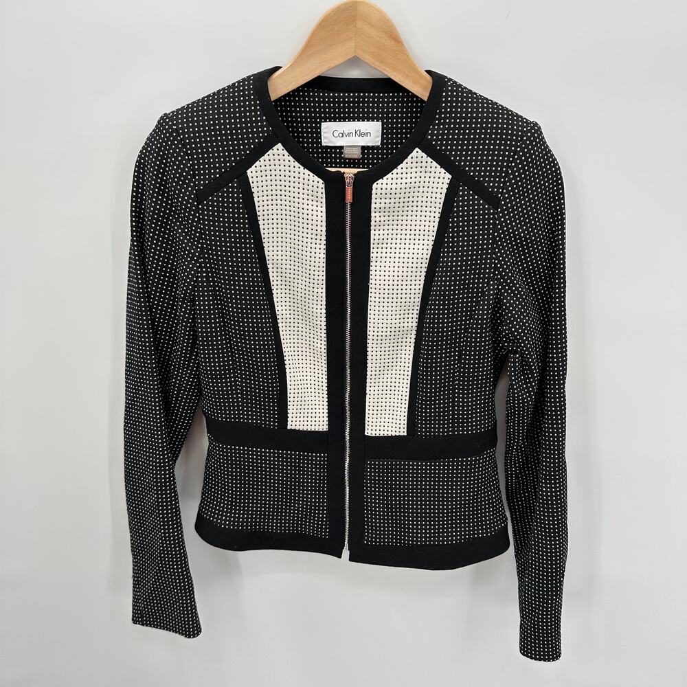 Calvin Klein Black and White Patterned Zip up Blazer // 8Petite